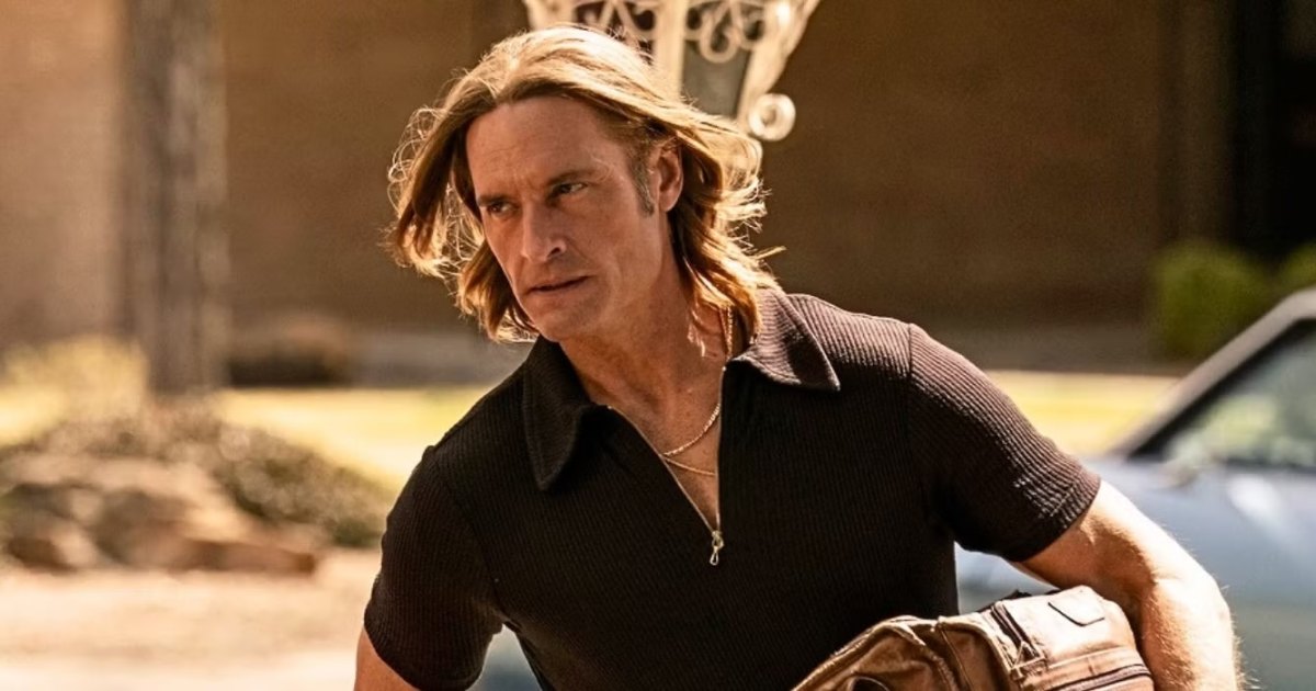 Josh Holloway in Duster